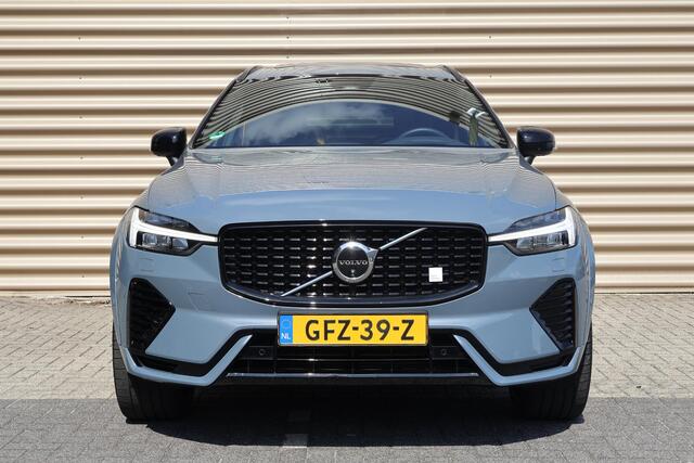 Volvo XC60 T8 Plug-in-hybrid AWD Polestar Engineered | 22" Polestar hoogglans zwart | Trekhaak elektr. | Panoramadak