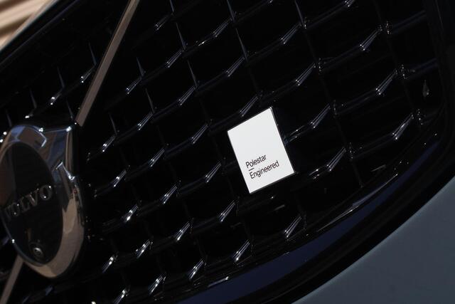 Volvo XC60 T8 Plug-in-hybrid AWD Polestar Engineered | 22" Polestar hoogglans zwart | Trekhaak elektr. | Panoramadak