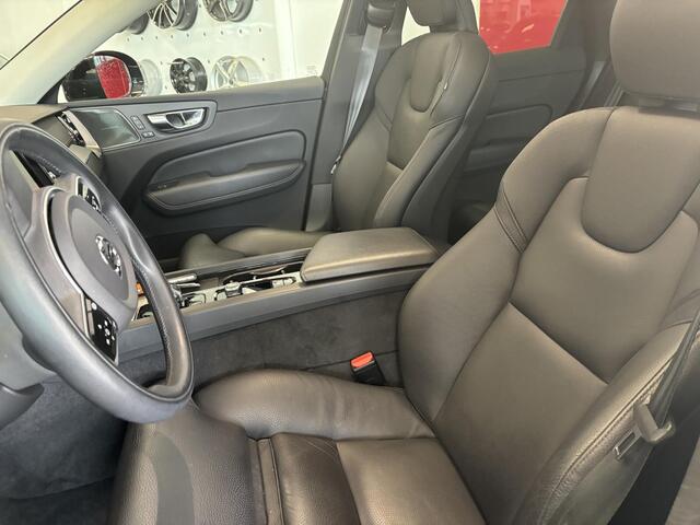 Volvo XC60 2.0 T6 Plug-in hybrid AWD Inscription 2100kg trekgewicht, + Trekhaak, Harman/kardon, Panorama schuifkanteldak