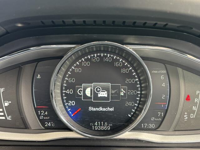 Volvo XC60 2.0 T5 Aut8 R-Design Pano Standkachel On call