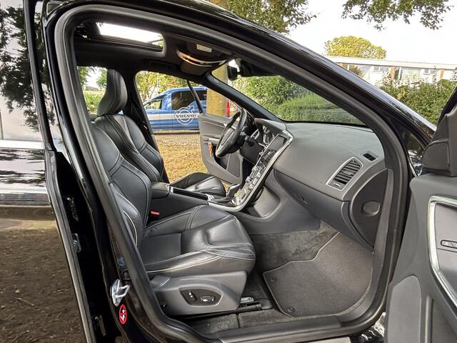 Volvo XC60 2.0 T5 Aut8 R-Design Pano Standkachel On call