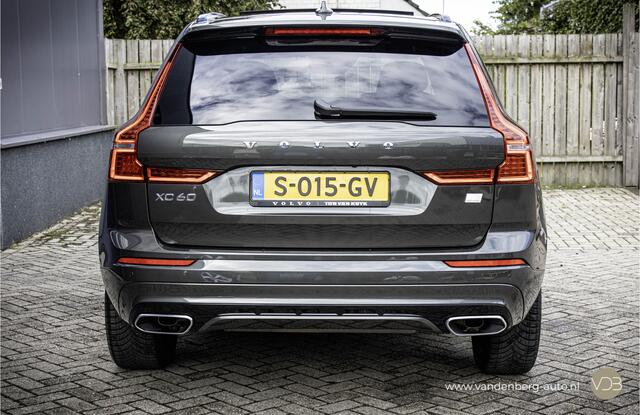 Volvo XC60 2.0 T8 AWD R-Design LEER PANO TREKHAAK HARMAN KARDON