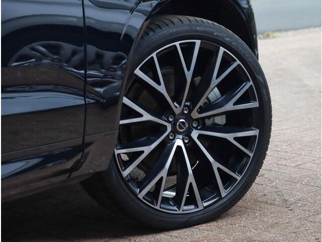 Volvo XC60 T8 Plug-in hybrid AWD Plus Dark 455PK | Harman Kardon | 22'' | 360 Cam | Winterpakket
