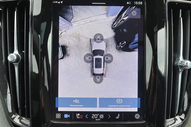 Volvo XC60 T8 Recharge AWD Ultra Dark - Luchtvering - Panorama/schuifdak - IntelliSafe Assist & Surround - 360º Camera - Adaptieve LED koplampen - Verwarmde voorstoelen, stuur & achterbank - Parkeersensoren voor & achter - Elektr. bedienb. voorstoelen met geheugen -