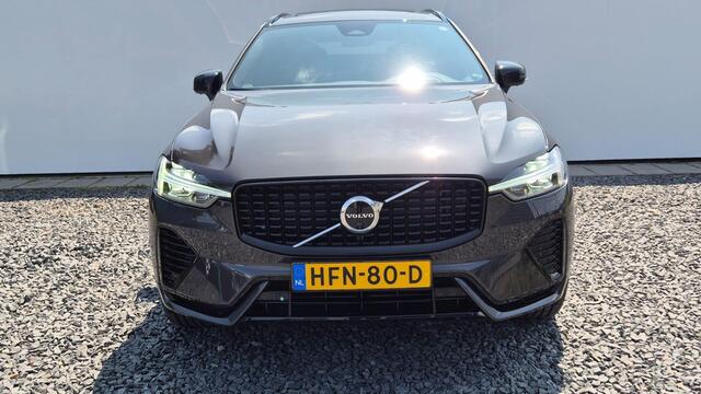Volvo XC60 2.0 T8 Phev AWD Ultra Dark 360 Camera - Leder pakket - Privacy Glas - 21 Inch Licht metaal