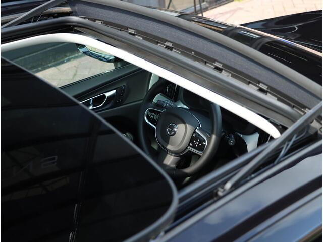 Volvo XC60 T8 Plug-in hybrid AWD Plus Dark 455PK | 360 Cam | 20'' | Winterpakket