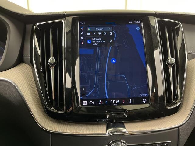 Volvo XC60 2.0 T8 Plug-in hybrid AWD Inscription | Long Range | Google | Trekhaak | Stoel verwarming | Standkachel | Stuur verwarming | Adaptieve cruise controle |