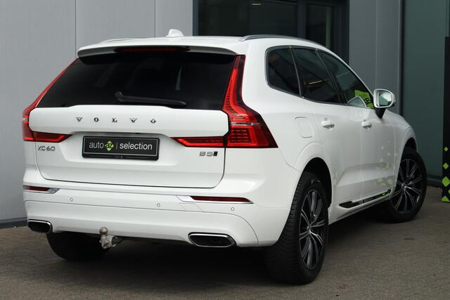 Volvo XC60 2.0 B5 AWD Inscription / Pano / Trekhaak / Camera