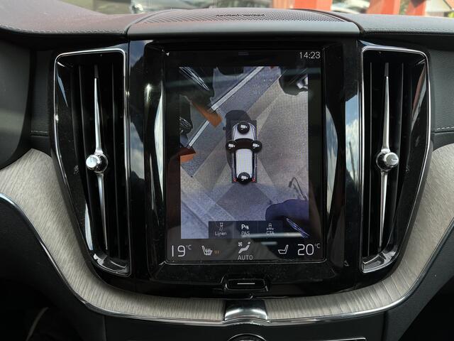 Volvo XC60 2.0 T8 Twin Engine AWD Inscription 392pk | LUCHTVERING | 20'' LMV | STOELVENTILATIE en -VERWARMING