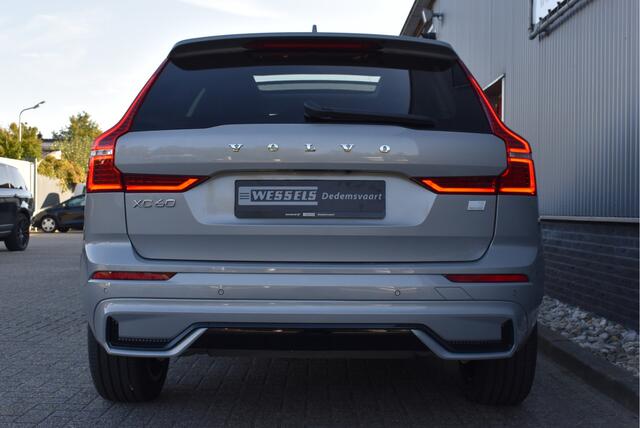 Volvo XC60 2.0 T8 Plug-in hybrid AWD Plus Dark Panorama, Pilot assist, Harman/Kardon, 360", Stuur/stoel verwarming