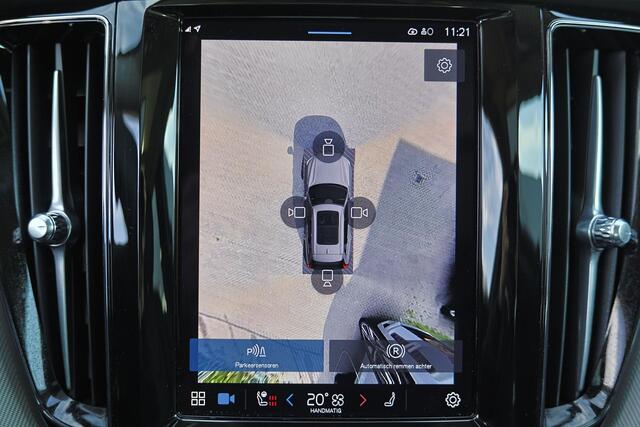 Volvo XC60 T6 Recharge AWD Plus Dark - Panorama/schuifdak - IntelliSafe Assist & Surround - 360º Camera - Verwarmde voorstoelen, stuur & achterbank - Parkeersensoren voor & achter - Elektr. bedienb. voorstoelen met geheugen - Draadloze tel. lader - Elektr. inklapbar