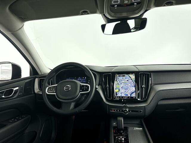 Volvo XC60 T6 Plug-in hybrid AWD Ultra Dark | Panoramadak | Luchtvering | 360º camera | Head-up Display | Stoel- en Stuurverwarming | Harman Kardon | Trekhaak