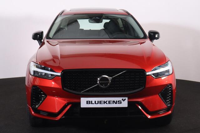 Volvo XC60 T6 Recharge AWD Plus Dark - Panorama/schuifdak - IntelliSafe Assist & Surround - 360º Camera - Verwarmde voorstoelen, stuur & achterbank - Parkeersensoren voor & achter - Elektr. bedienb. voorstoelen met geheugen - Draadloze tel. lader - Elektr. inklapbar