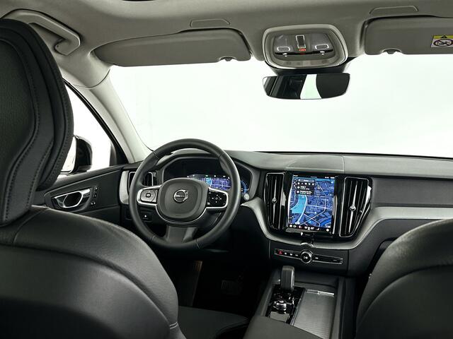 Volvo XC60 T6 Plug-in hybrid AWD Plus Dark | Panoramadak | 360º camera | Stoel- en Stuurverwarming | Trekhaak