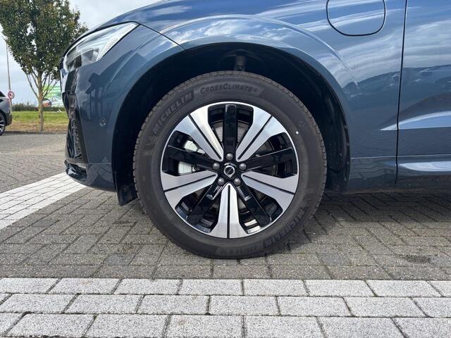 Volvo XC60 2.0 T6 Plug-in hybrid AWD Plus Dark Panoramadak | 360 camera | Memory | Trekhaak