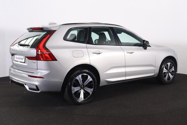 Volvo XC60 T6 Recharge AWD Plus Dark - Panorama/schuifdak - IntelliSafe Assist & Surround - 360º Camera - Verwarmde voorstoelen, stuur & achterbank - Parkeersensoren voor & achter - Elektr. bedienb. voorstoelen met geheugen - Draadloze tel. lader - Elektr. inklapbar