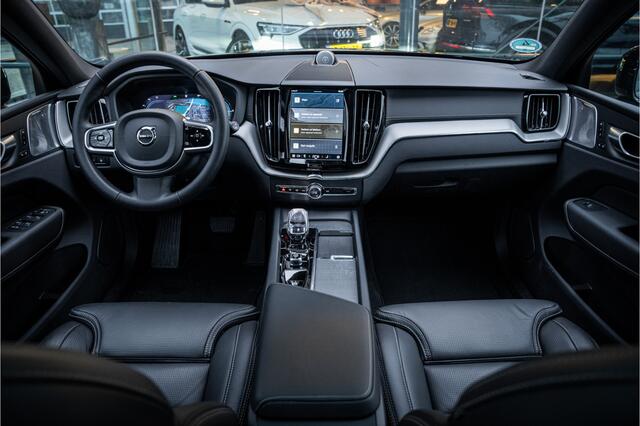Volvo XC60 2.0 T8 Recharge AWD Ultra Black Edition ** Ventilatie ** B&W **