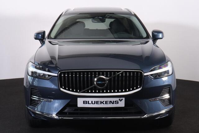 Volvo XC60 T8 Recharge AWD Inscription - Panorama/schuifdak - IntelliSafe Assist - Harman/Kardon audio - Adaptieve LED koplampen - Parkeercamera achter - Verwarmde voorstoelen & stuur - Parkeersensoren voor & achter - Elektr. bedienb. voorstoelen met geheugen - Draa