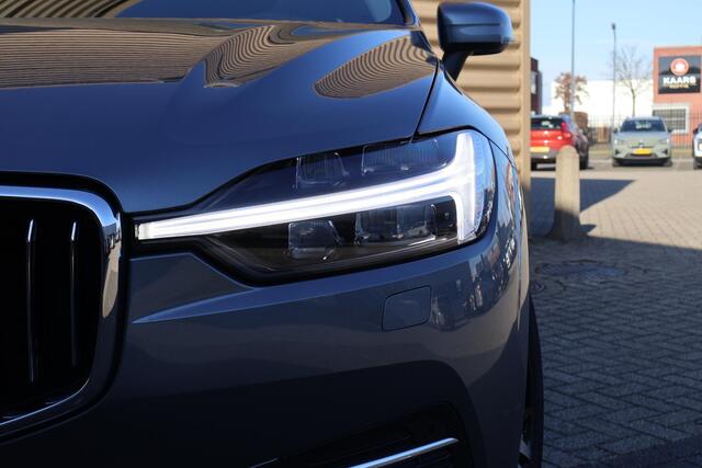 Volvo XC60 T8 AWD Inscription Bowers & Wilkins | BLIS