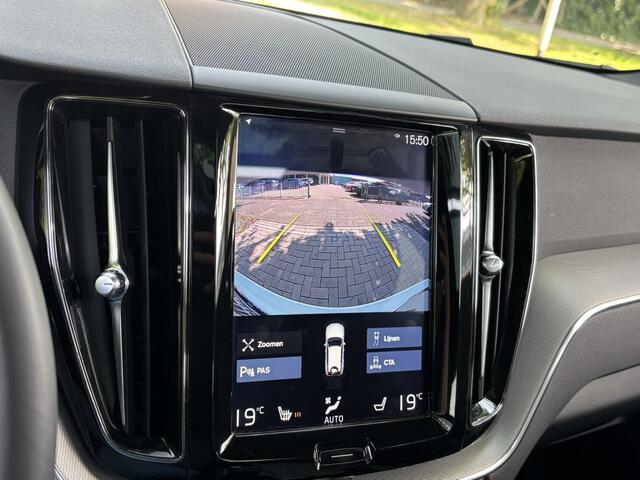 Volvo XC60 T8 AWD R-Design DAB Pano Keyless Pilot Assist