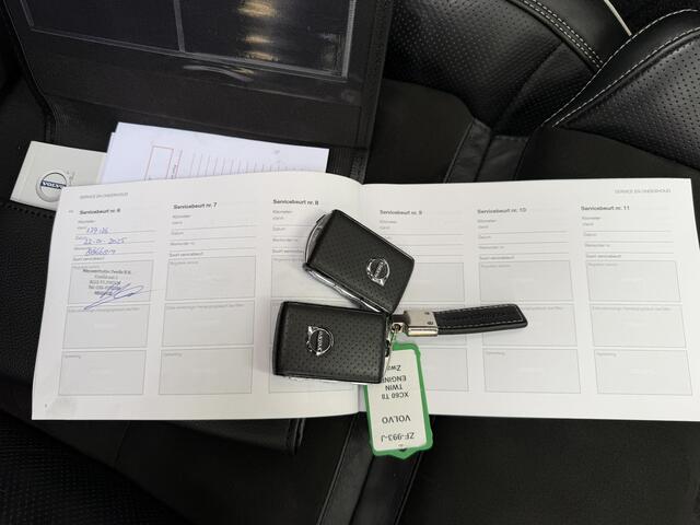 Volvo XC60 2.0 T8 Twin Engine AWD R-Design Trekhaak Luchtvering