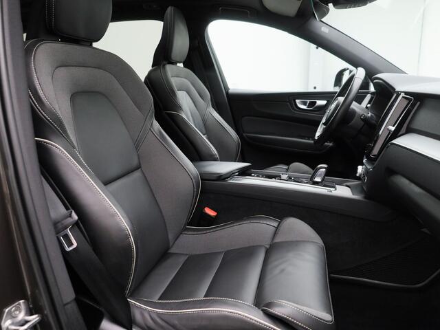 Volvo XC60 2.0 T6 Plug-in hybrid AWD R-Design | PANO | CAMERA | MEMORY | KEYLESS