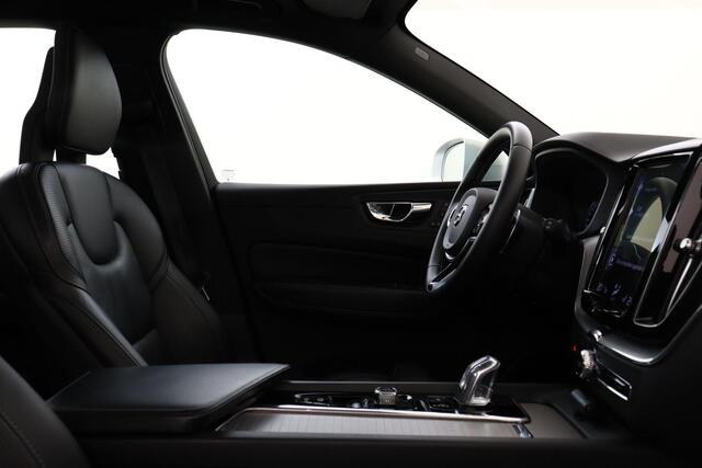 Volvo XC60 T8 TWIN ENGINE AWD R-DESIGN -PANO.DAK|360°CAM|LUCHTVERING|GEVENT.LEDER|POLESTAR|TREKHAAK|21"