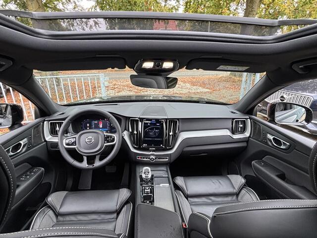 Volvo XC60 T6 Recharge 350pk AWD Ultimate Dark Pano HeadUp Keyless Pilot Assist 22 inch