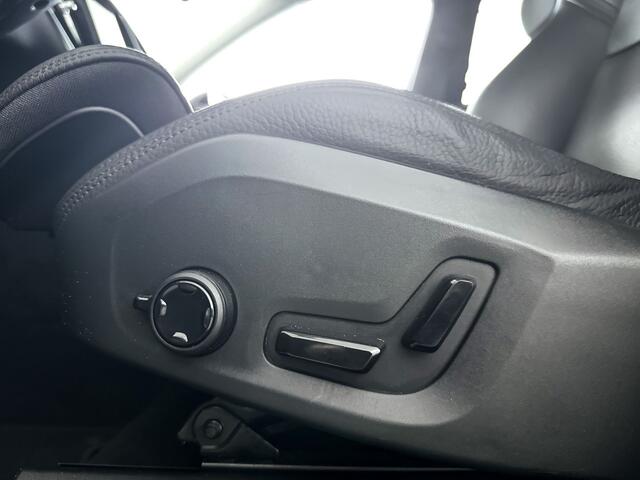 Volvo XC60 B5 AWD Business Pro | Parkeercamera | Stoel- en Stuurverwarming | Trekhaak