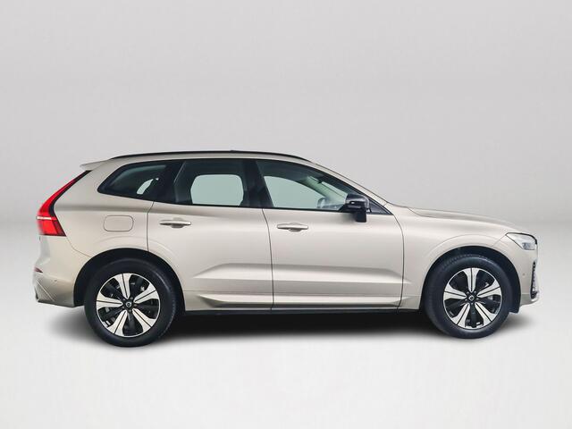 Volvo XC60 T6 Plug-in hybrid AWD Plus Dark | Panoramadak | 360° camera | Stoel- en Stuurverwarming | Trekhaak