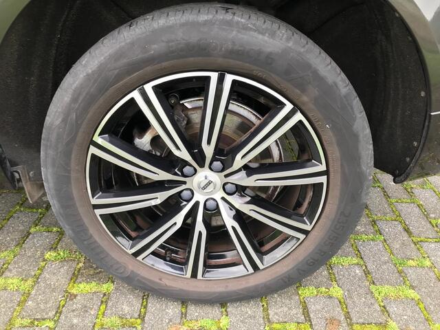 Volvo XC60 2.0 Recharge T6 AWD Inscription | Rijklaar incl 12 mnd Bovag | Panoramadak Trekhaak 360 camera Pilot assist