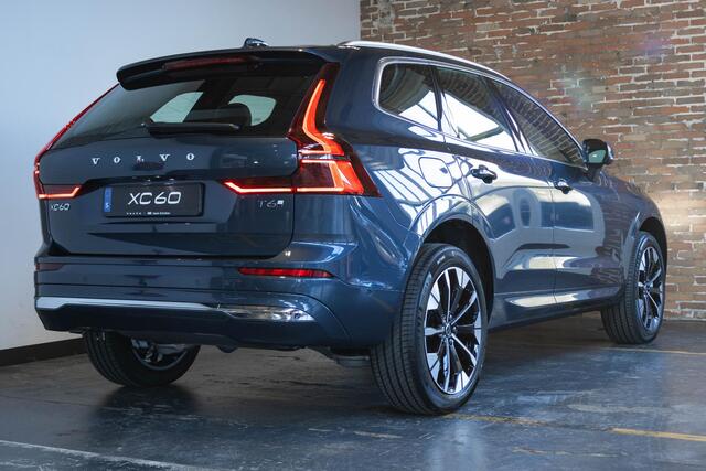 Volvo XC60 2.0 T6 Plug-in hybrid AWD Plus Bright | Luchtvering | Head-up Display | 360º Camera | Schuif/Kantel Panoramadak | Harman Kardon Premium Audio | Elektrisch Verstelbare Voorstoelen | Google Infotainment |