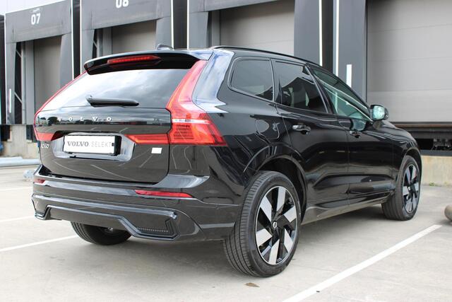 Volvo XC60 T6 350PK Plug-in hybrid AWD Plus Dark | Adaptieve Cruise Control met Pilot Assist | Elektrisch bedienbaar panoramisch schuif-/kanteldak | Premium audio by Harman Kardon | Elektrische voorstoelen met geheugen | Verwarmbare voorstoelen + stuurwiel