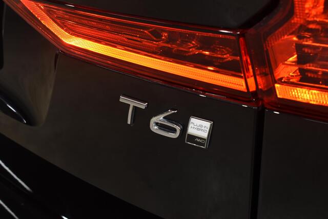 Volvo XC60 T6 350PK Automaat Plug-in Hybrid AWD Plus Dark