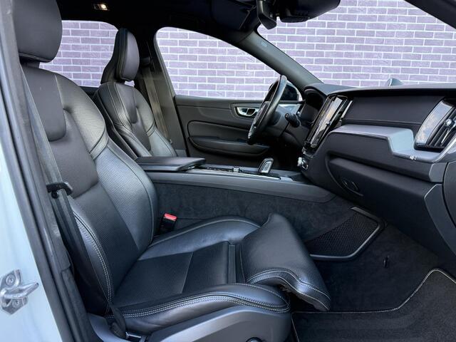 Volvo XC60 2.0 T8 Twin Engine AWD R-Design | Sport uitlaat | Trekhaak | Luchtvering | Bowers & Wilkins | 22'' | Memory L+R | Panoramadak | Massage | Stoel Koeling + verwarming | VOL VOL