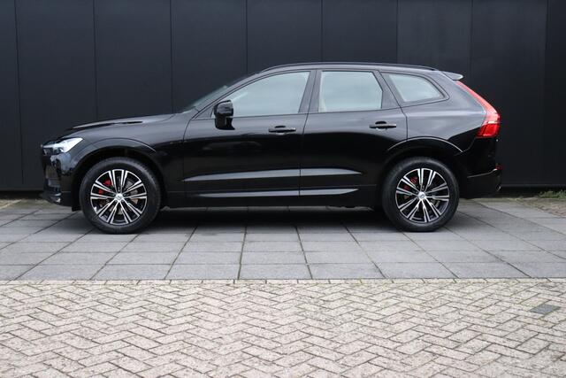 Volvo XC60 2.0 B5 Momentum Exclusive 251 pk | LEDER | TREKHAAK | | CAMERA | NAVI | CRUISE | STOEL/STUURVERW