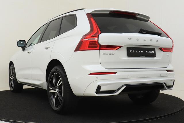 Volvo XC60 T6 RECHARGE AWD R-DESIGN -PANO.DAK|HARMAN/KARDON|TREKHAAK|CAMERA|POWER-SEATS|CLIMATE PACK PRO|ADAP.LED