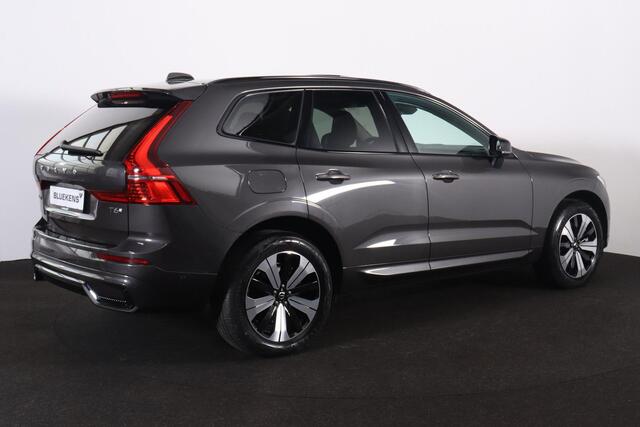 Volvo XC60 T6 Recharge AWD Plus Dark - Panorama/schuifdak - IntelliSafe Assist & Surround - 360º Camera - Harman/Kardon audio - Adaptieve LED koplampen - Verwarmde voorstoelen, stuur & achterbank - Parkeersensoren voor & achter - Elektr. bedienb. voorstoelen met geh