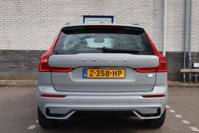 Volvo XC60 2.0 T6 Plug-in hybrid AWD Plus Dark | 360-camera | Schuif/kanteldak | Stuur & Stoelverwarming V+A | Trekhaak |