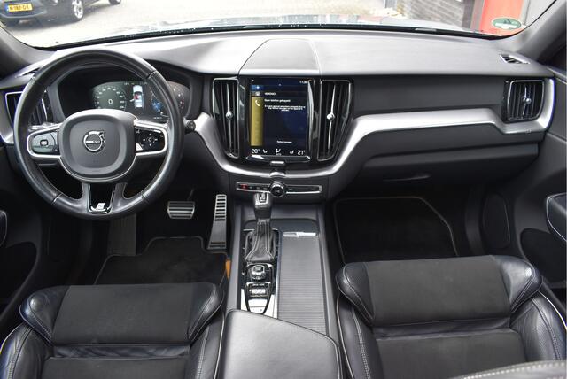 Volvo XC60 2.0 T5 AWD R-Design Panorama, Contourstoelen, Memory, Camera, Carplay, Stoelverwarming