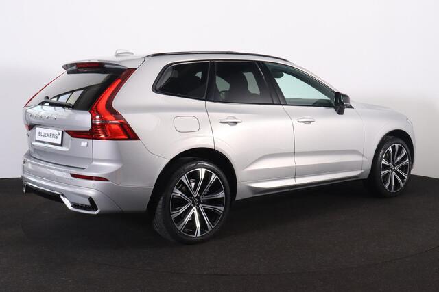 Volvo XC60 T6 Recharge AWD R-Design - Panorama/schuifdak - IntelliSafe Assist & Surround - Harman/Kardon audio - Adaptieve LED koplampen - Parkeercamera achter - Verwarmde voorstoelen & stuur - Parkeersensoren voor & achter - Elektr. bedienb. voorstoelen met geheuge