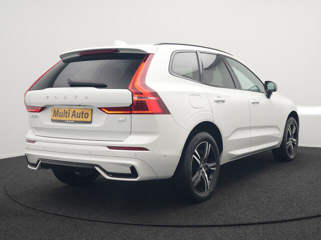 Volvo XC60 Recharge T6 AWD R-Design Plug In Hybrid 341pk Dealer O.H. PHEV | Panodak | Adaptive Cruise | 360 Camera | Google Assistent | Lederen Sportstoelen Memory & Verwarmd | Apple Carplay | Keyless | Virtual | Navigatie | DAB |