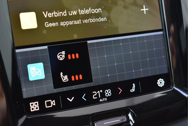 Volvo XC60 2.0 T6 Plug-in hybrid AWD R-Design VOL! Luchtvering, Trekhaak, Head-up, Panorama, Contourstoelen, Memory, 21 inch