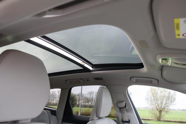 Volvo XC60 2.0 T8 Twin Engine AWD 407 PK Inscription ? Pano ? ACC ? 360CAM