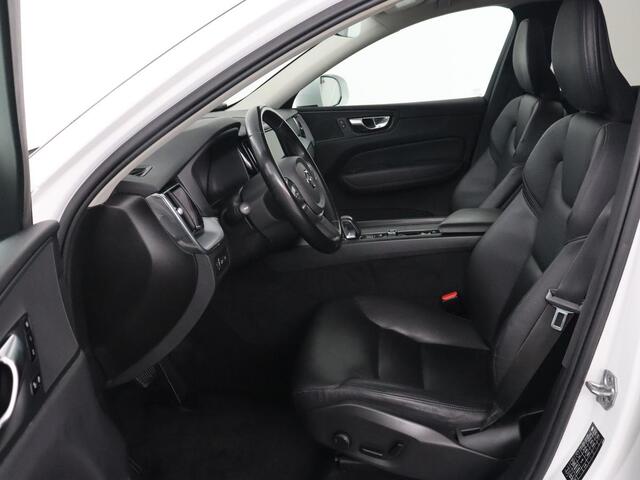 Volvo XC60 2.0 Recharge T6 AWD Inscription | Panoramadak | Trekhaak | Leder | Stoelverwarming | Camera | Carplay | Navigatie | Full LED | Parkeerhulp | Memory | PHEV | Plug In