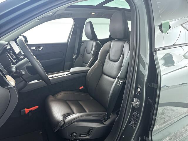 Volvo XC60 T6 Plug-in hybrid AWD Ultra Dark | Panoramadak | 360° camera | Bowers & Wilkins | Luchtvering | Head-up Display | Stoelventilatie & Verwarming | Stuurverwarming | Trekhaak