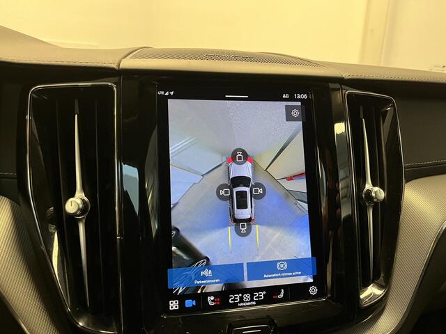 Volvo XC60 B4 Ultimate Bright | TREKHAAK | 360º CAMERA | PANO | HEAD-UP |