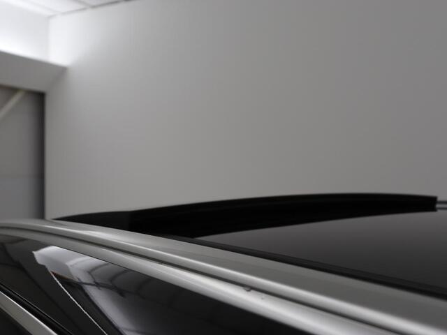 Volvo XC60 2.0 Recharge T6 AWD Inscription | Panoramadak | Trekhaak | Leder | Stoel & stuurverwarming | Adaptive cruise | Camera | Harman/Kardon | Navigatie | Memory | 20'' | Carplay | PHEV | Plug In