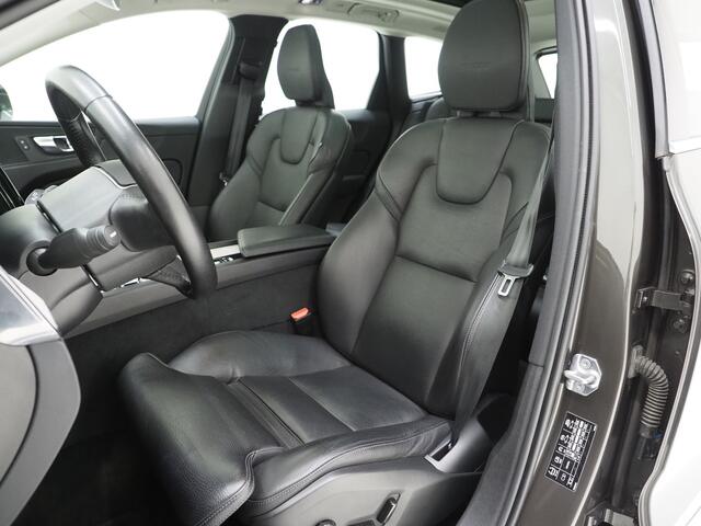Volvo XC60 2.0 T8 Twin Engine AWD Inscription | Panoramadak | Memory | Leder | LED | PDC | Carplay