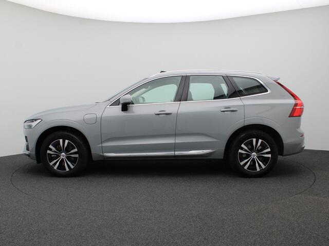 Volvo XC60 2.0 T6 Plug-in hybrid AWD Core Bright 350PK Aut. Pano-Schuifdak, SOH 98%, Trekhaak, Achteruitrijcamera, Adaptieve Cruise Controle, LED Verlichting, Keyless, 18" LM Velgen